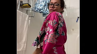 milf is fucked while open the fridge