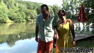 milf outdoor tube