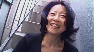japanese milf fucked and facial