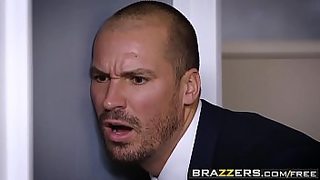 mom fucks daughtr