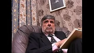 chubby milf on bed