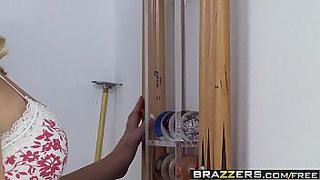 mature big tit mom