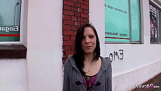 big tits mom hanjob retro