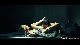 older lesbians seducing girls to fuck