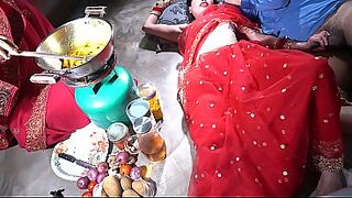 son sliping mom sex xnx hindi